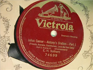 small_victrola 74699.webp